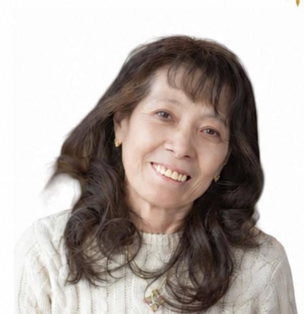 講師 Usha のポートレート